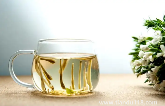 金銀花蒸黑了還能喝嗎3