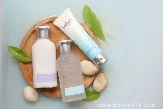 房間太熱護(hù)膚品會(huì)壞嗎2