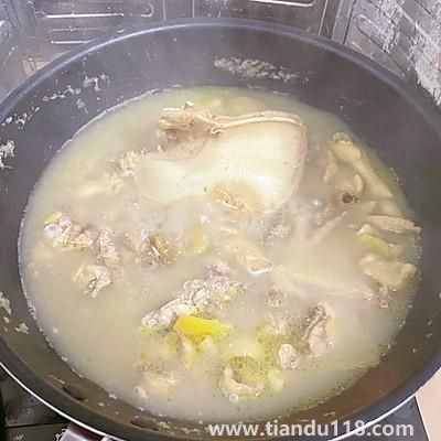 豬肚雞的做法（豬肚雞怎么做）(圖7)