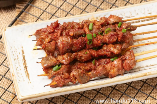 燒烤店一般在哪里進(jìn)貨（燒烤店經(jīng)營(yíng)竅門有哪些）