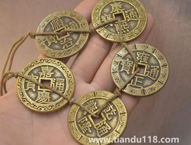 五帝錢化大門煞怎么放(為什么五帝錢可化煞)(圖3) 五帝錢化大門煞怎么放3