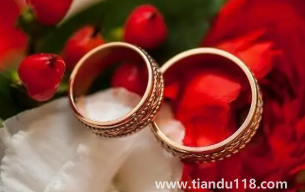 結(jié)婚早上6-7時(shí)出門過(guò)門是幾點(diǎn)2