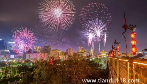 2022今年國(guó)慶節(jié)補(bǔ)課怎么安排（今年國(guó)慶節(jié)學(xué)生放幾天假）