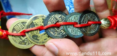 五帝錢能不能掛一對(使用五帝錢的禁忌有哪些)(圖3) 五帝錢能不能掛一對3