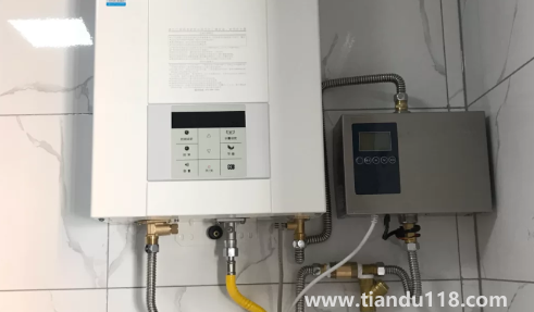 安裝熱水器花了500多貴不3