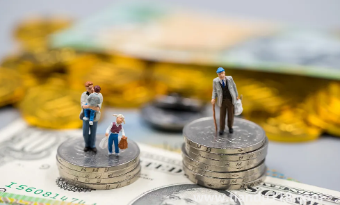 老年人理財(cái)好還是存定期好2