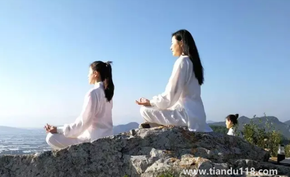 打坐時(shí)間最佳在幾點(diǎn)到幾點(diǎn)3