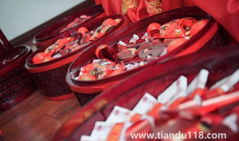 訂婚和結(jié)婚時間可以跨年嗎2