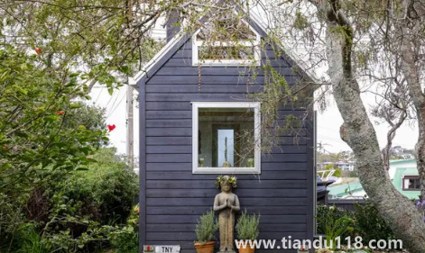 貸款的房子未還清可以轉(zhuǎn)贈給孩子嗎2