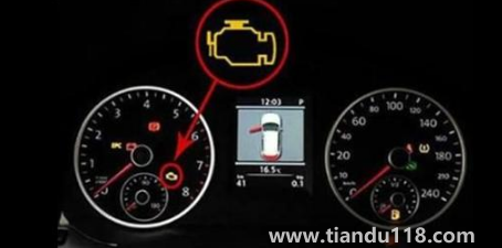 汽車水龍頭標志亮黃燈對車有影響嗎3