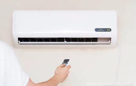 秋天空調(diào)制暖開不了是怎么回事（秋天空調(diào)要開一整晚嗎）