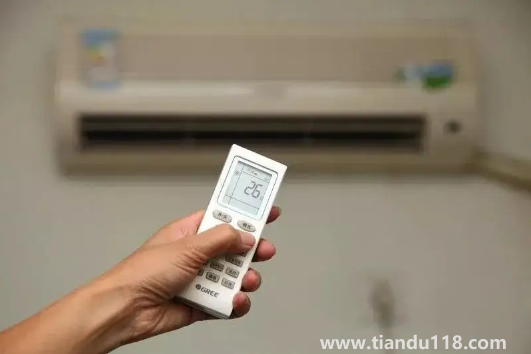 秋天空調(diào)晚上一般開多少度為最適合（秋天空調(diào)使用指南）