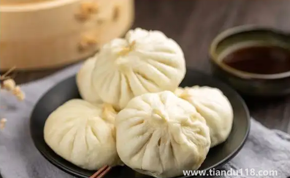 蒸包子放水應(yīng)該多還是少3