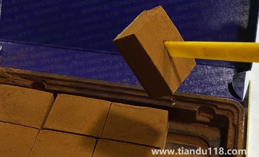 ROYCE巧克力是哪國的（ROYCE巧克力好吃嗎）