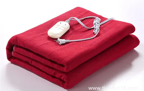 電熱毯被煙頭燙個(gè)洞還能用嗎3