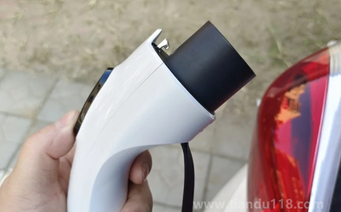 公牛新能源隨車(chē)充怎么樣（公牛隨車(chē)充評(píng)測(cè)）