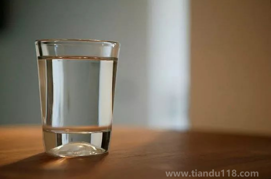 淡鹽水可以補充電解質(zhì)嗎（喝淡鹽水有什么好處）