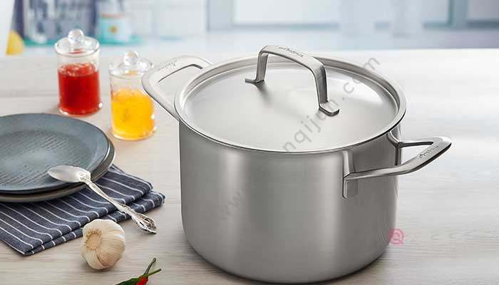 不粘鍋燒干了怎么補救